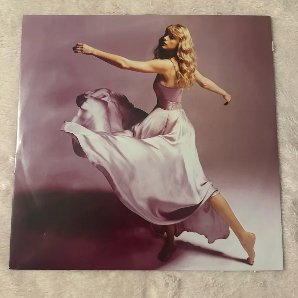 taylor swift speak now record